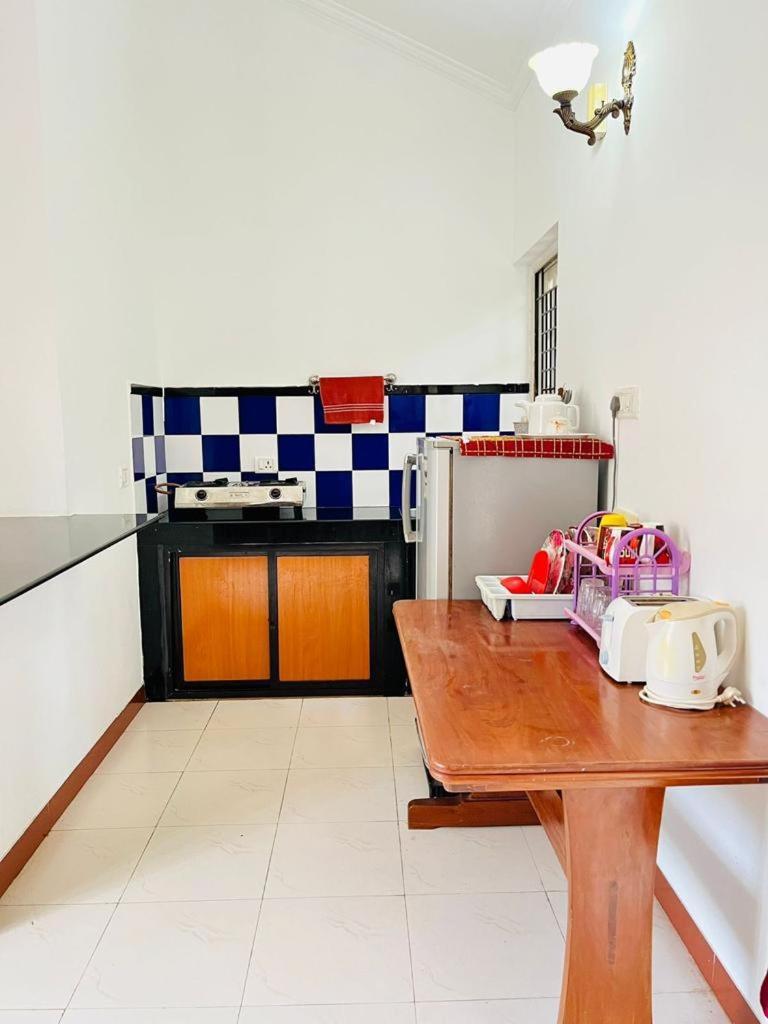 Skyview Villa Candolim Habitación foto